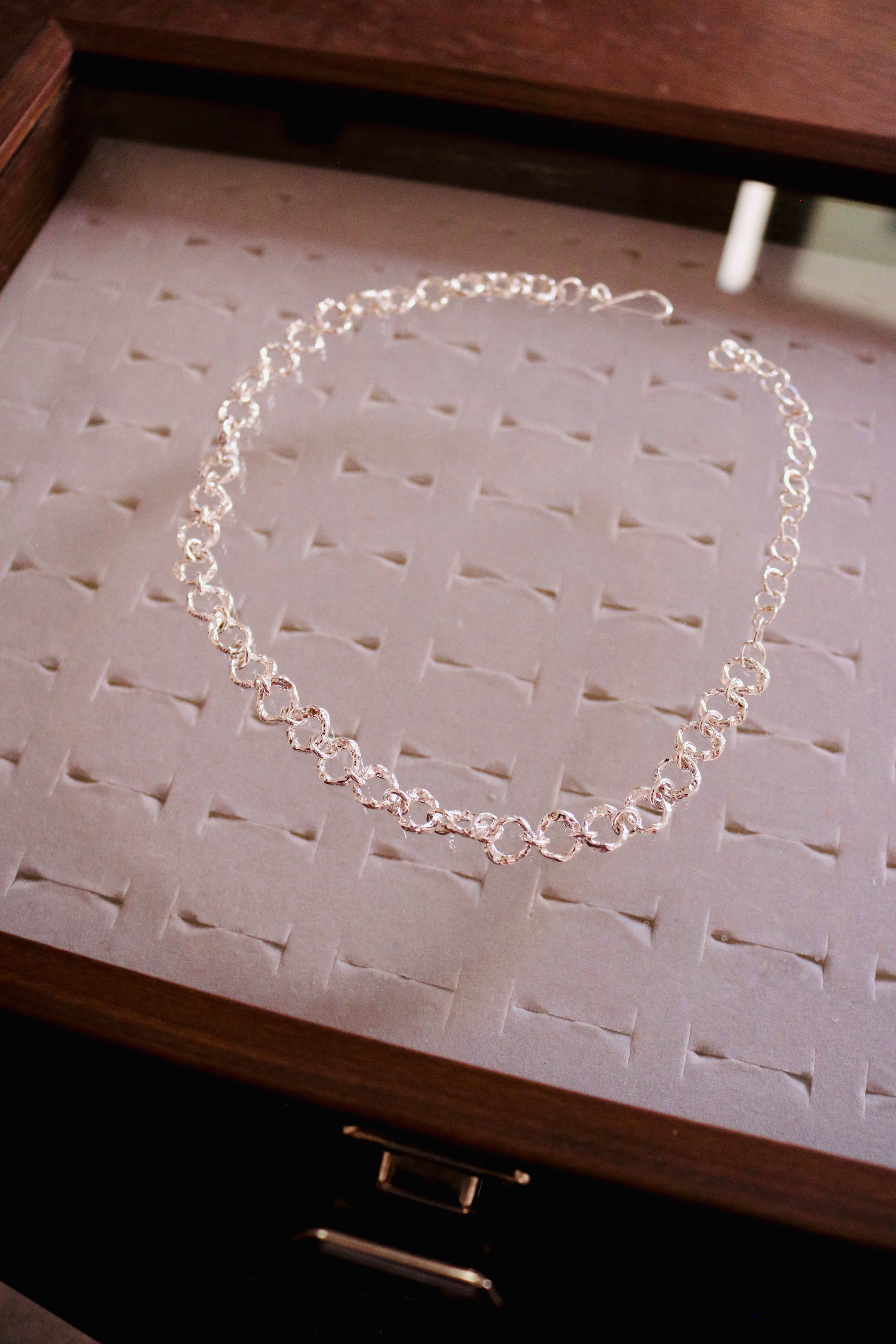 ORGANIC SHORT NECKLACE