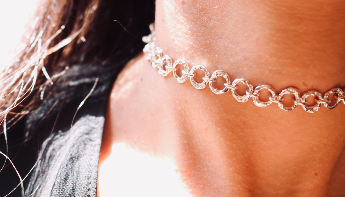 ORGANIC SHORT NECKLACE