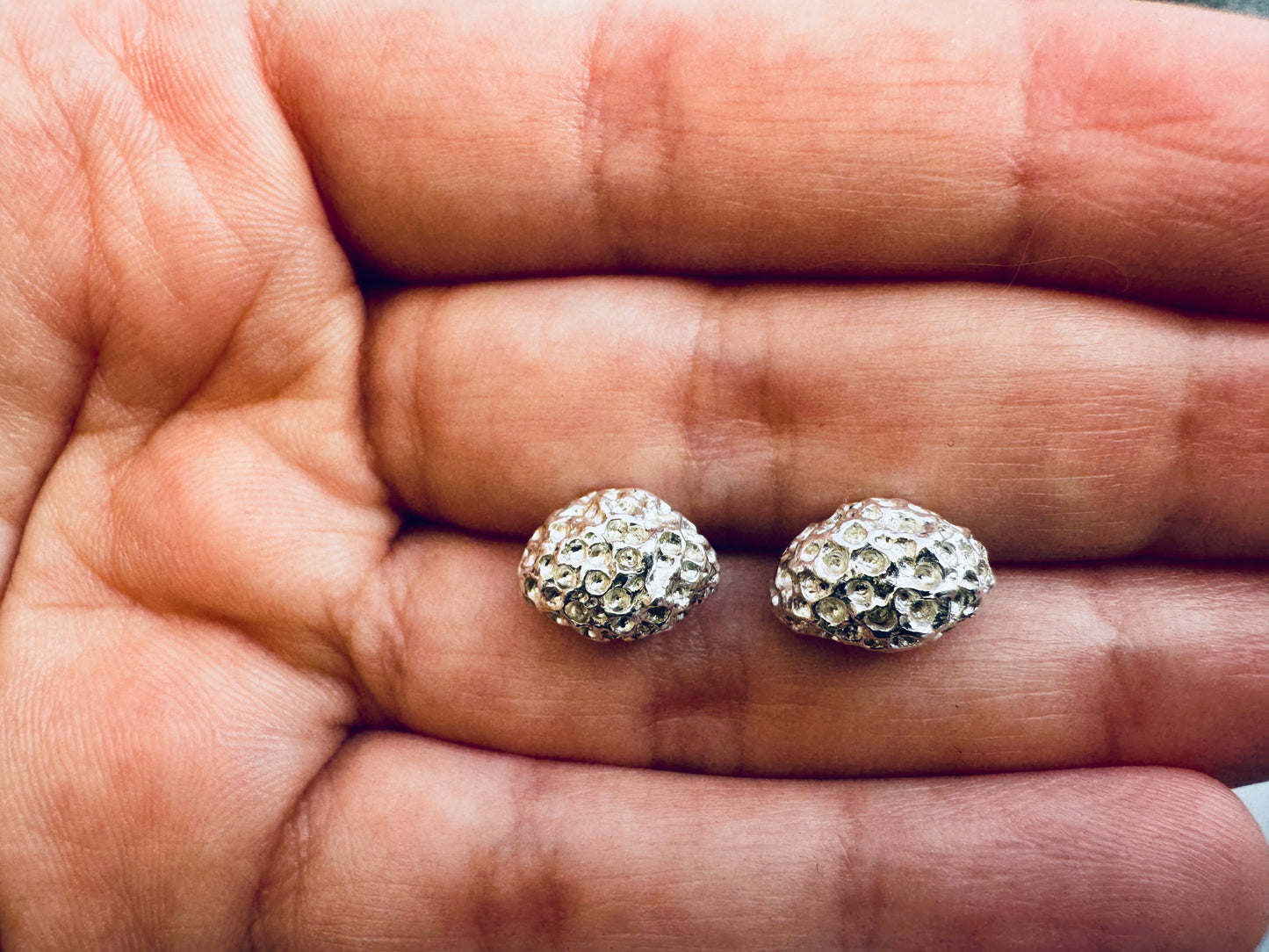 STONE MEMORY EARRINGS